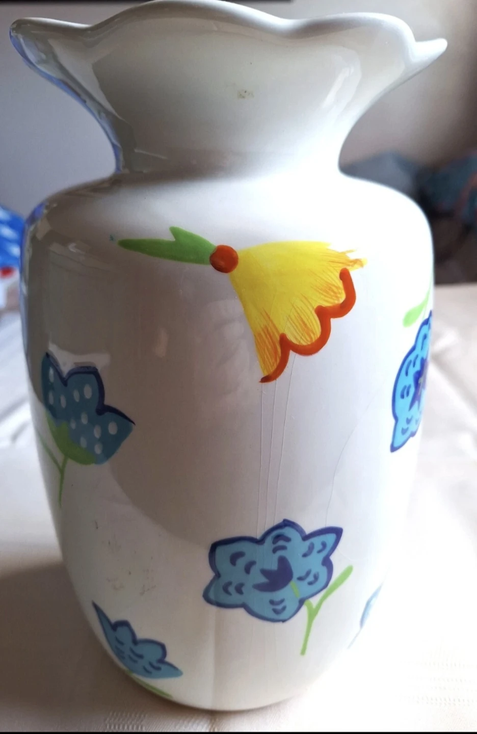 Kimberly Hodges Hallmark "Flowering" Ceramic Vase ⚽