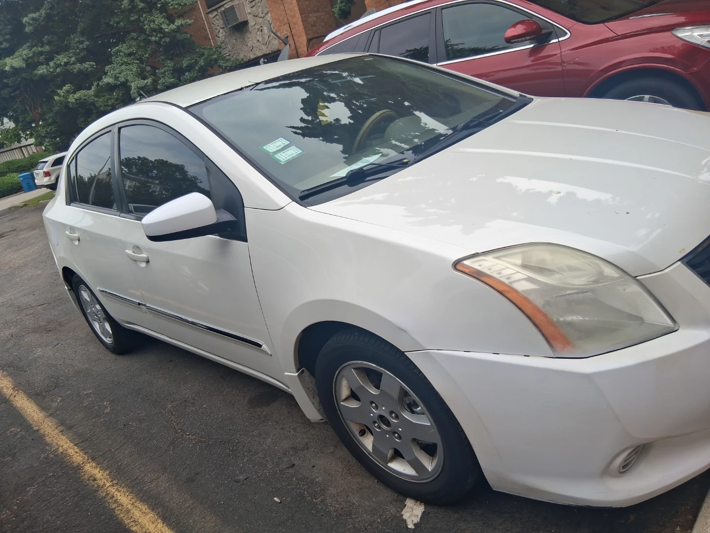 White Nissan Sentra Sedan - photo 3