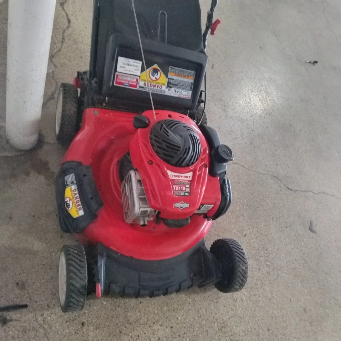 Low mower like new price to go - photo 2