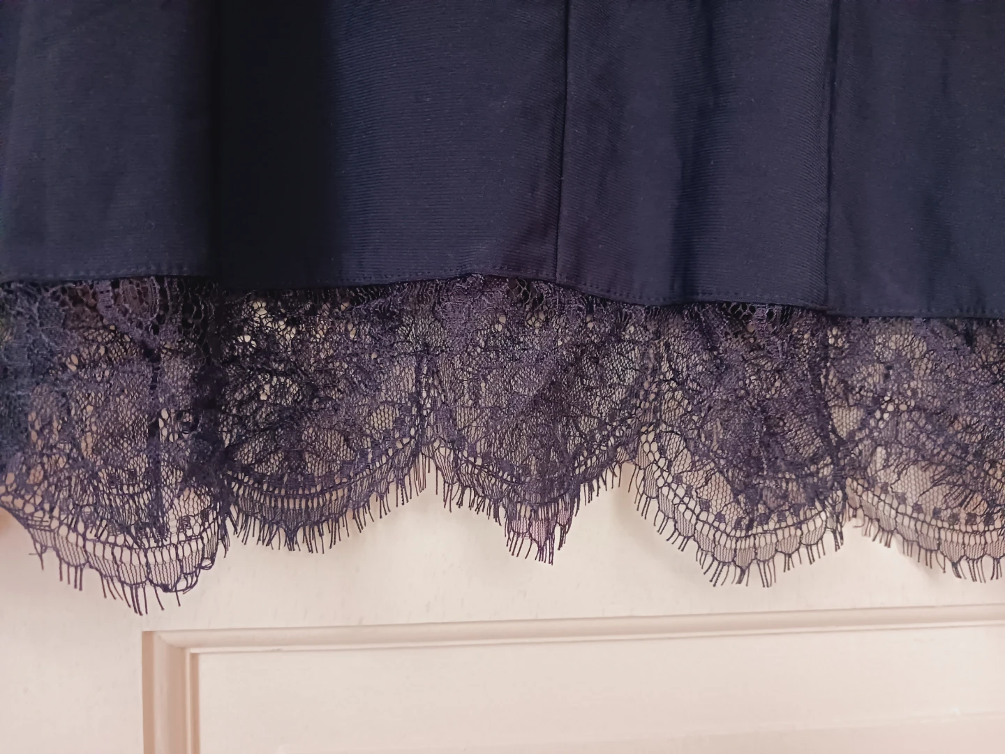 Brand New with Price Tags !!  Navy Blue Lace Trim Top XL - photo 4
