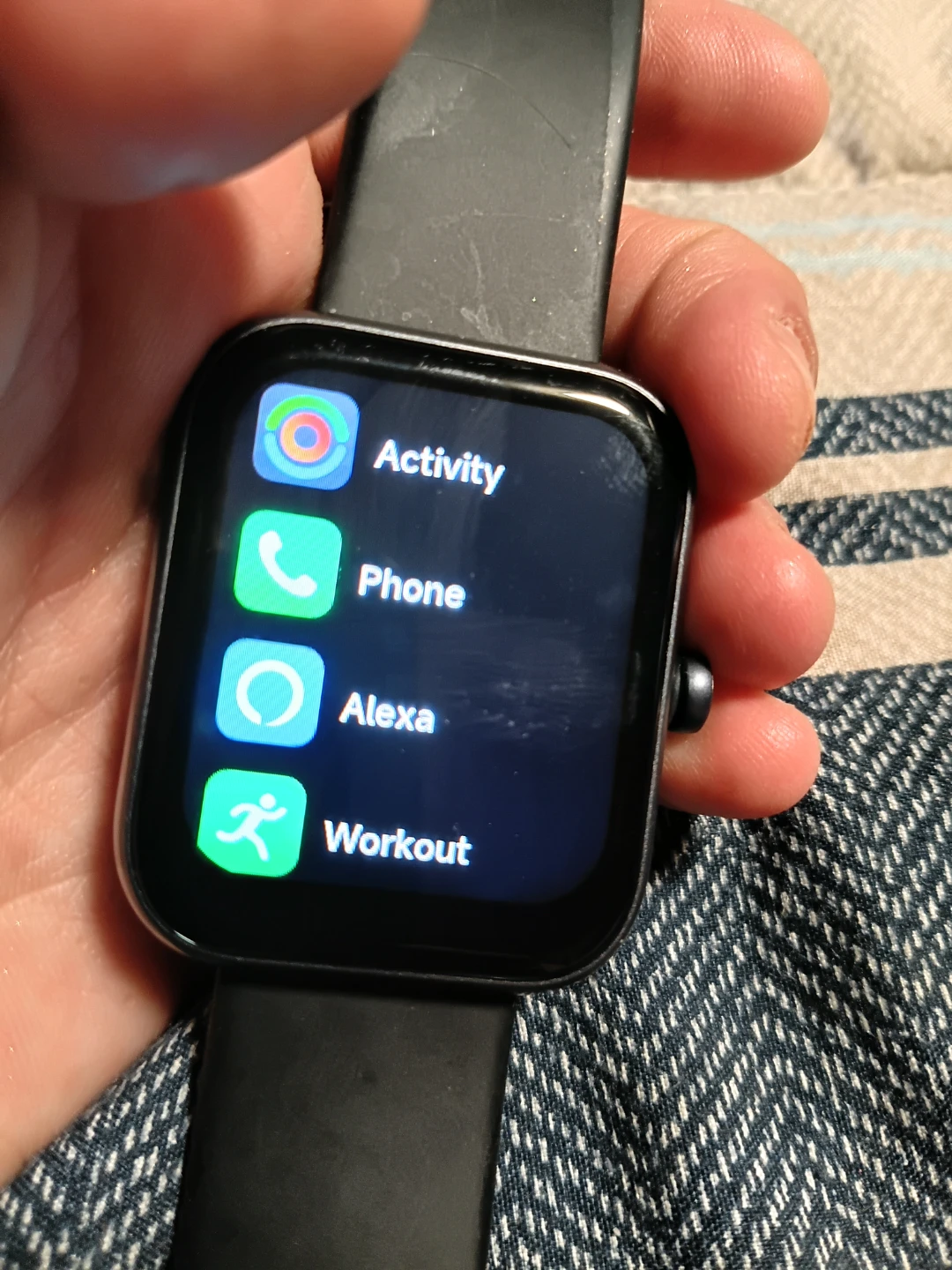 Smartwatch with Activity Tracking - photo 2