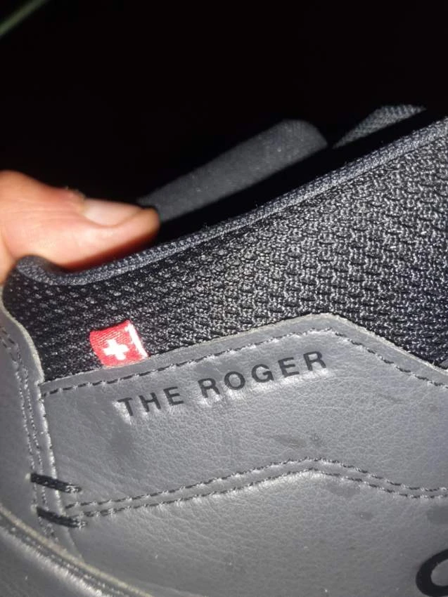 ON The Roger Advantage Mid-Top Sneakers - photo 2