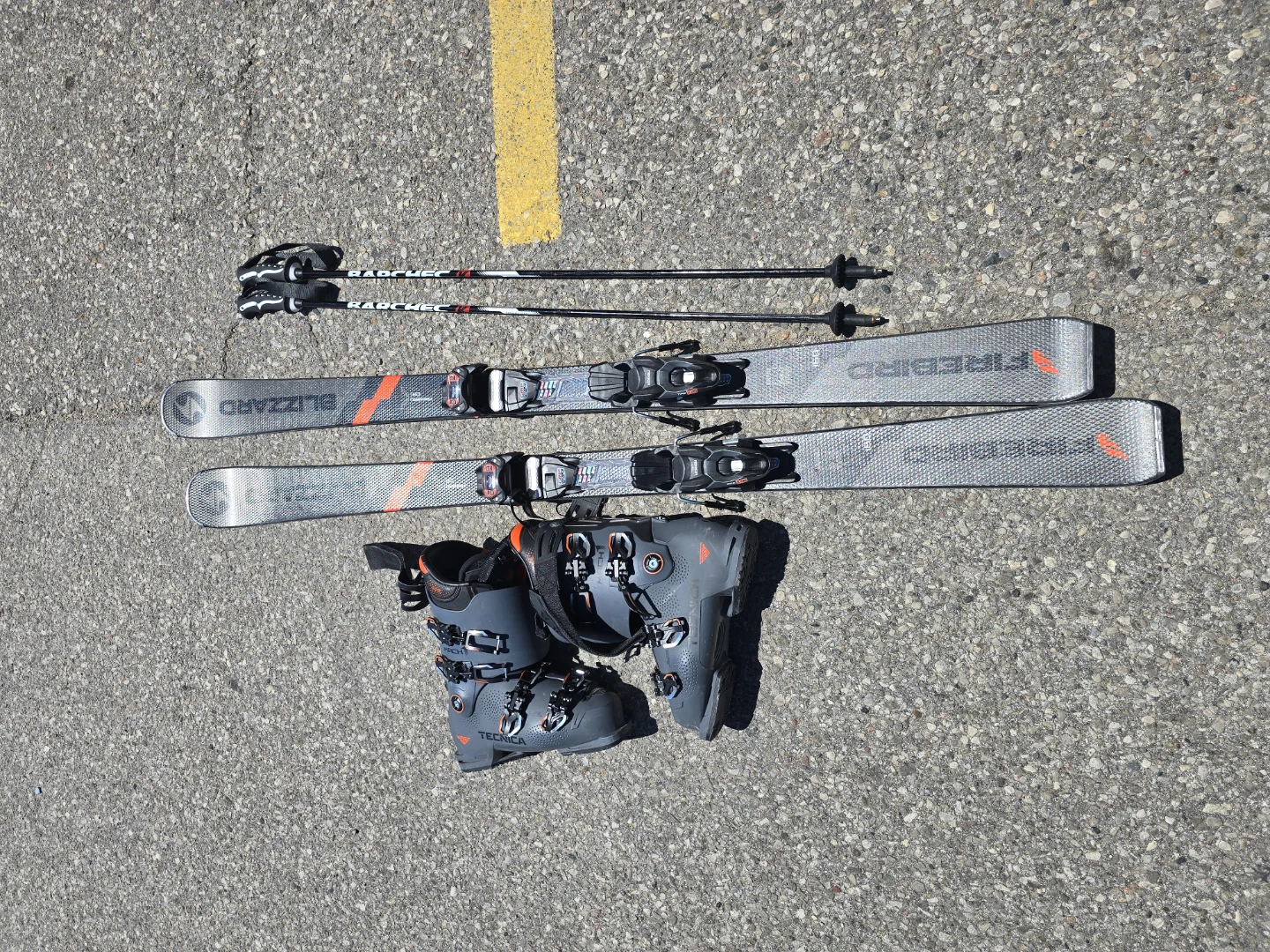 Blizzard Firebird Skis Tecnica Mach1 Boots Radical Poles Set