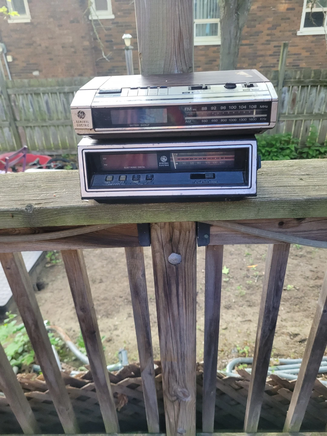 80's radio alarms (for parts)