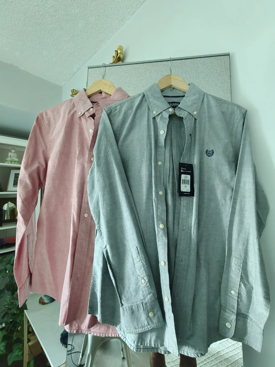 2 Chaps Oxford Button-Up Shirts - S/M