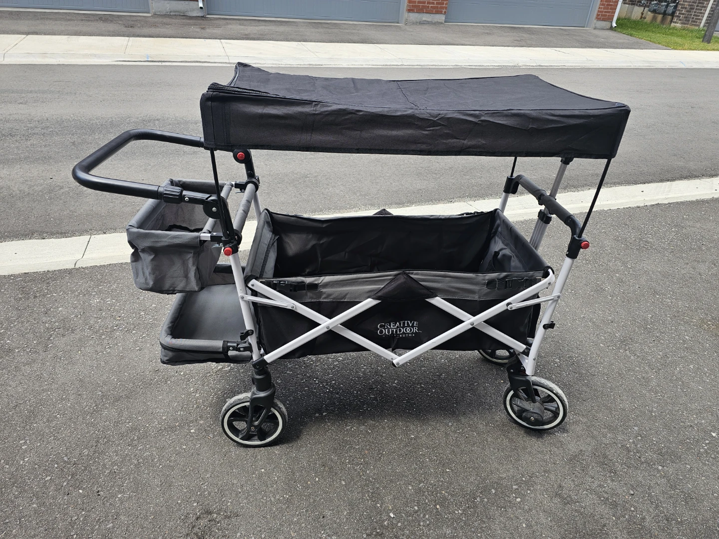 Creative Outdoor All-Terrain Wagon with Canopy and  rain cover