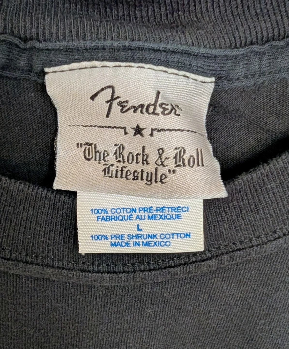 Fender "The Rock & Roll Lifestyle" T-Shirt - Men's Large - photo 2