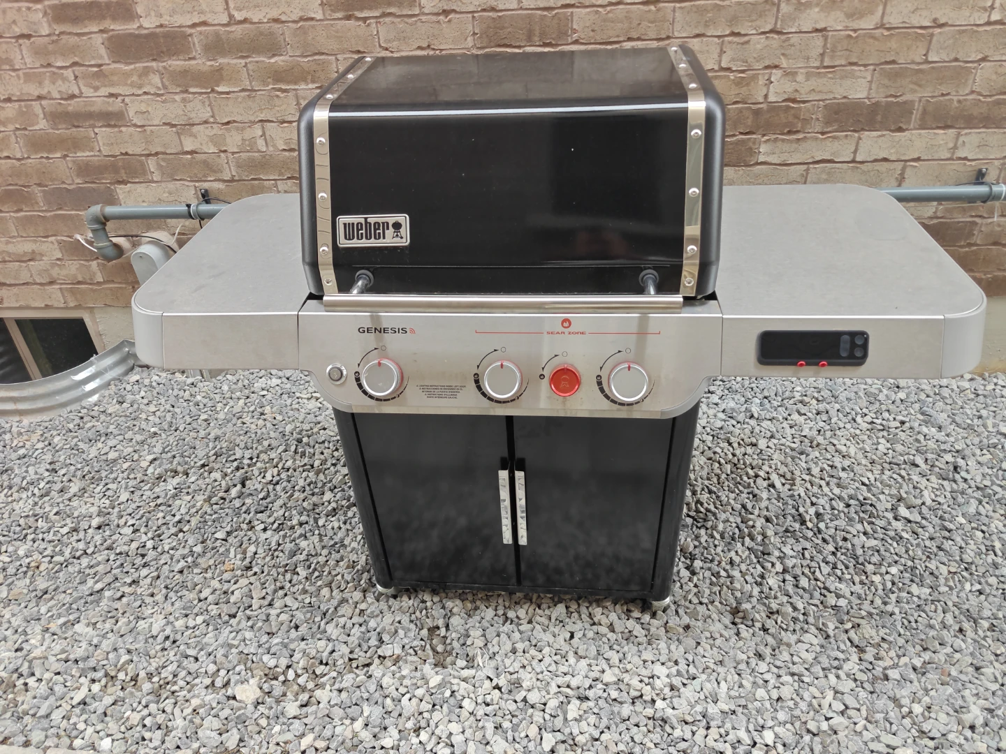 Weber Genesis Gas and Propane Dual Grill