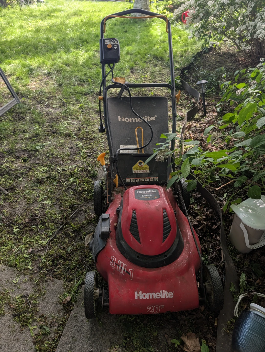 Homelite 3-in-1 Electric Lawn Mower 20-inch
