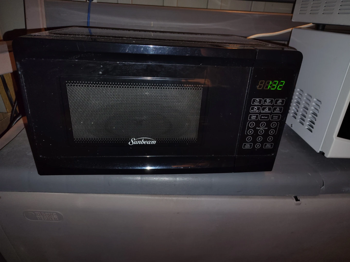 Compact Clean Microwaves - photo 2