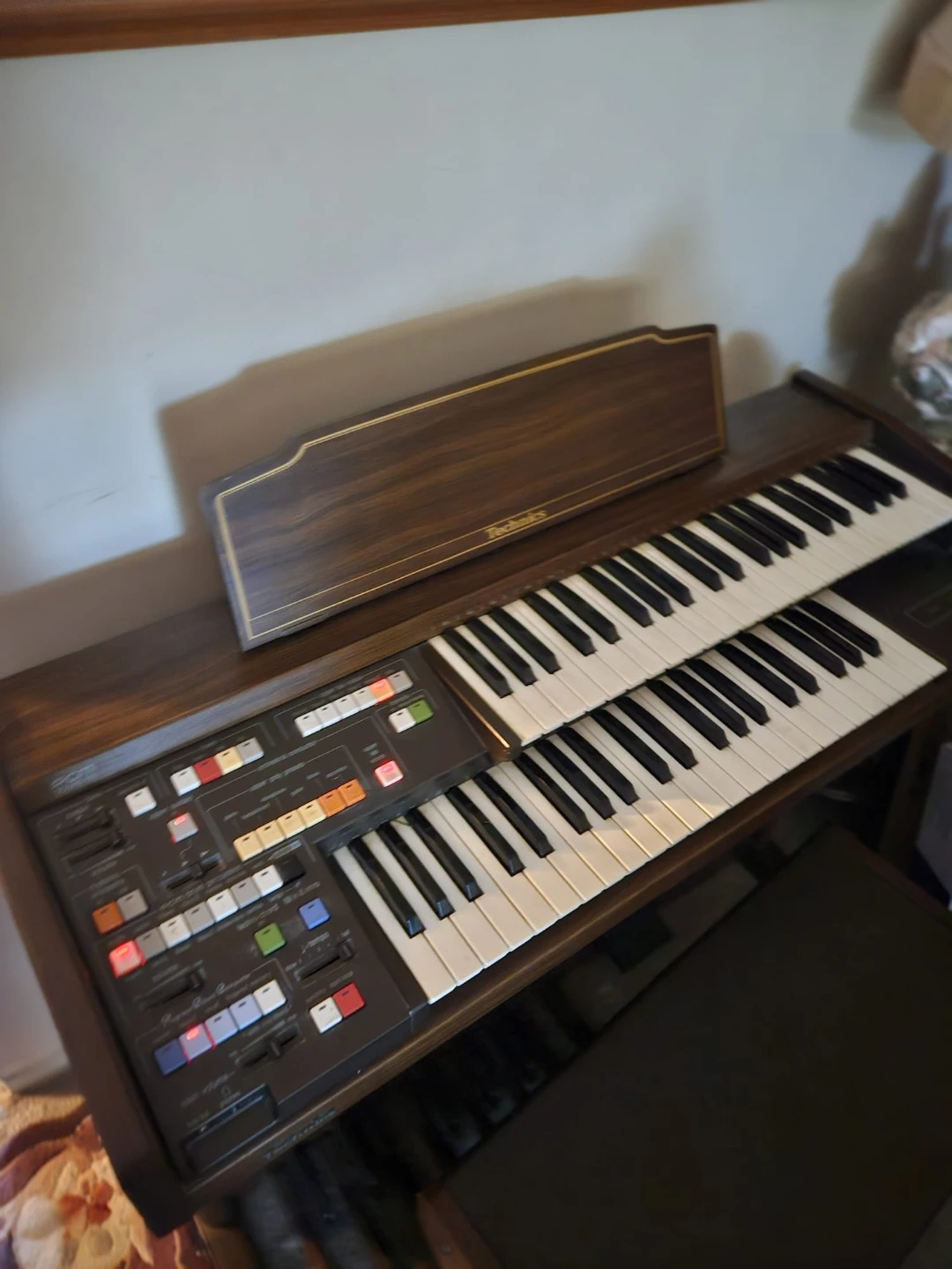 Technics PCM Sound E8L Electronic Keyboard - photo 3