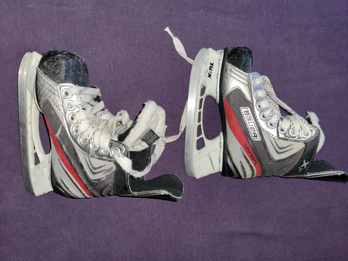 Bauer Vapor Youth Ice Skates