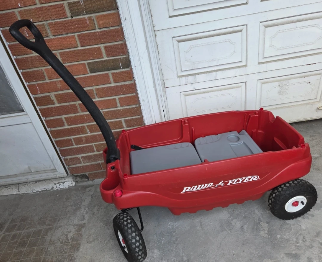 Radio Flyer Wagon with Canopy - photo 3