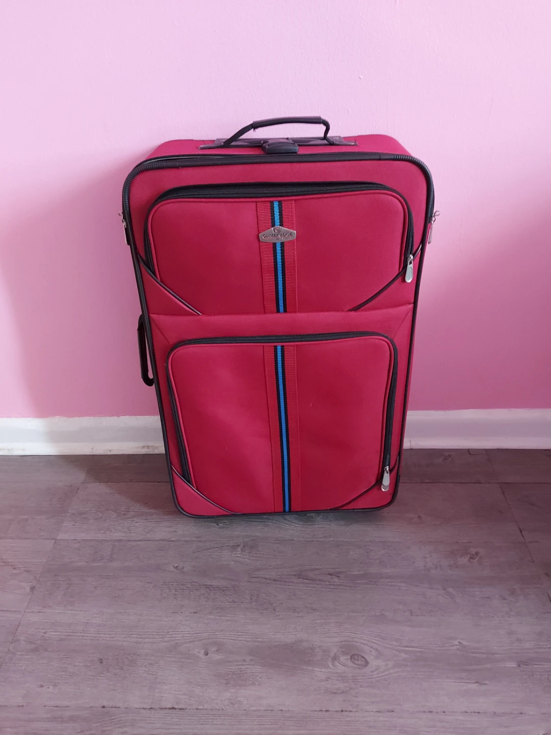 Red Luggage 2pc Set - photo 3