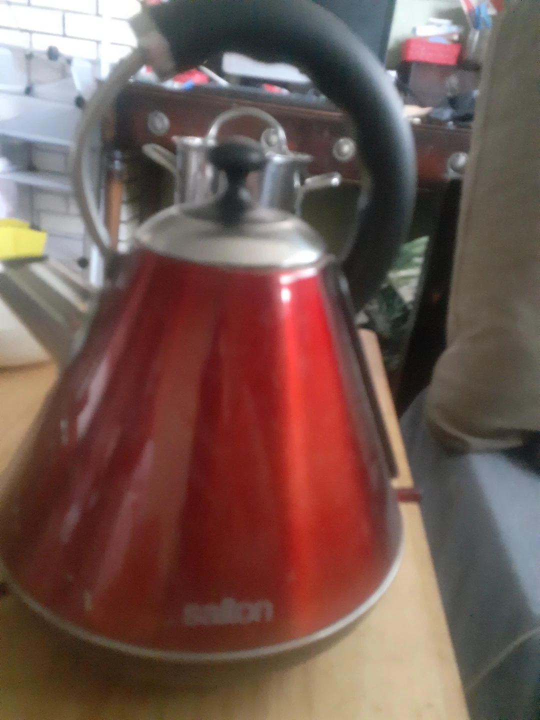 Salton Red Electric Kettle - photo 2