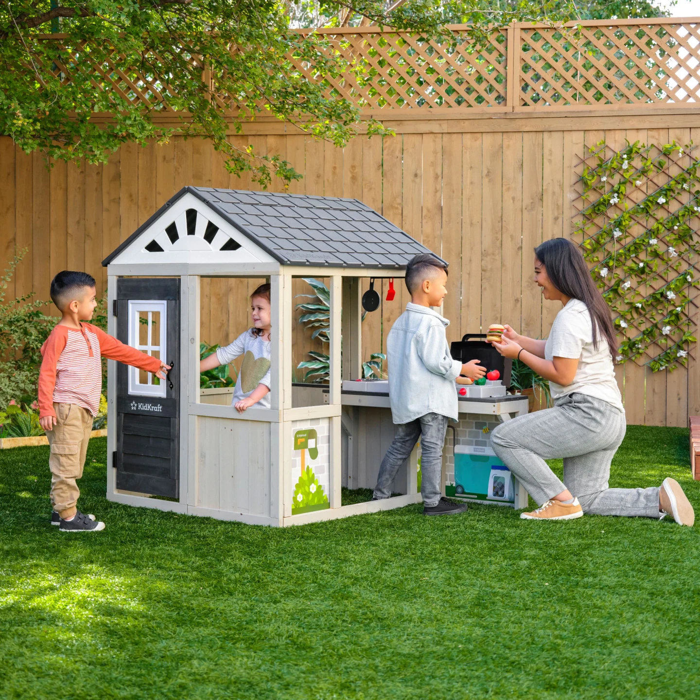 NEW KidKraft Wooden Patio Party Playhouse w 11 Play Food Pieces - photo 5