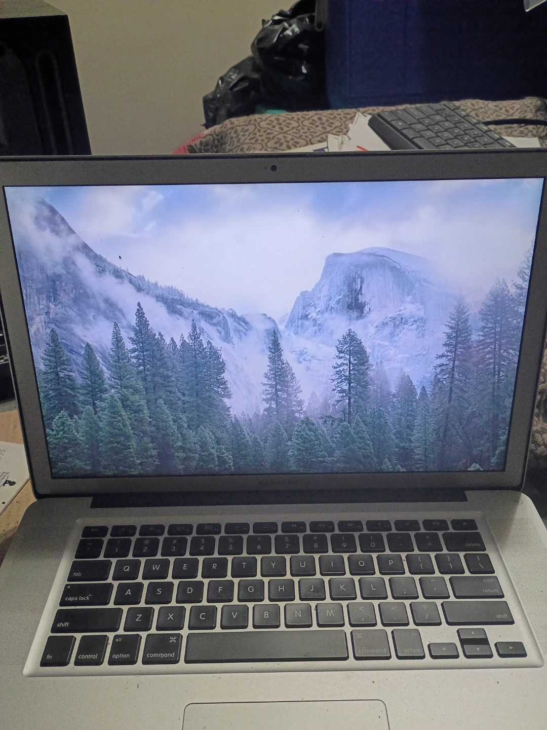 Apple MacBook Pro Laptop