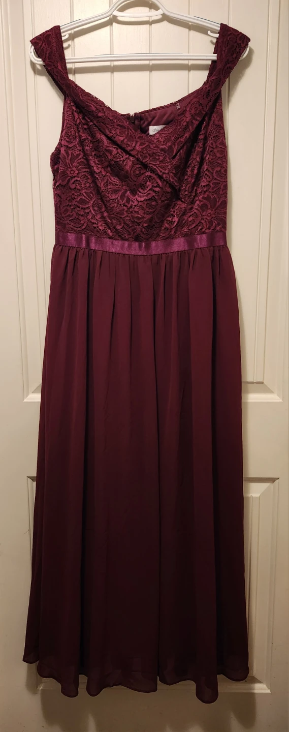 Bbonlinedress Burgundy Lace Off-the-Shoulder Dress - Size L
