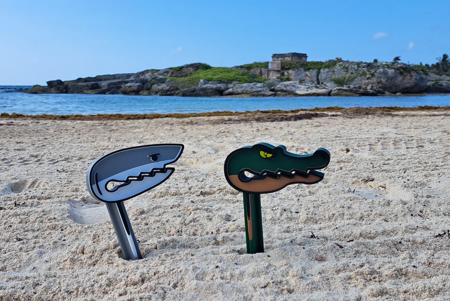 Crocodile/Shark Towel Clip set of two - photo 3