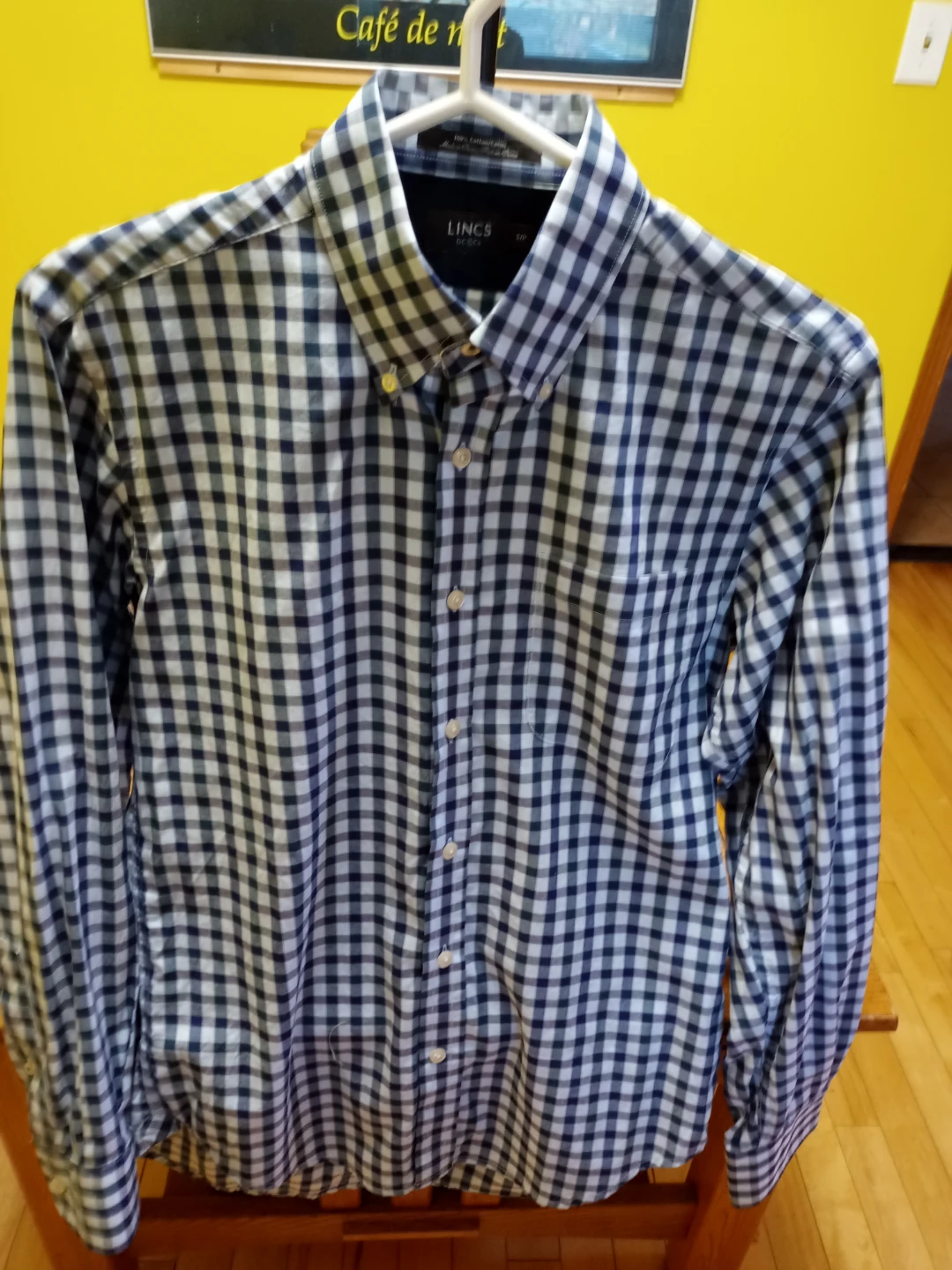 Men's Long Sleeve Plaid Button-Down Shirt