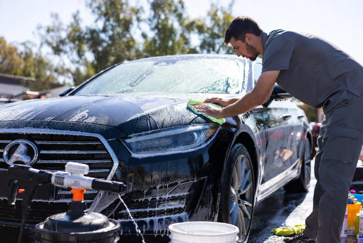 Car Detailing Service - Full Interior & Exterior Cleaning - photo 3