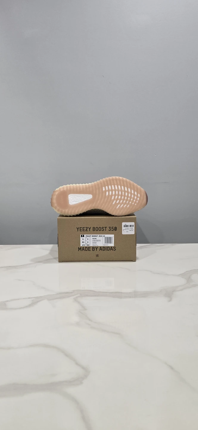 Adidas Yeezy 350 V2 Citrin (NON-REFLECTIVE) size 9.5 - photo 5