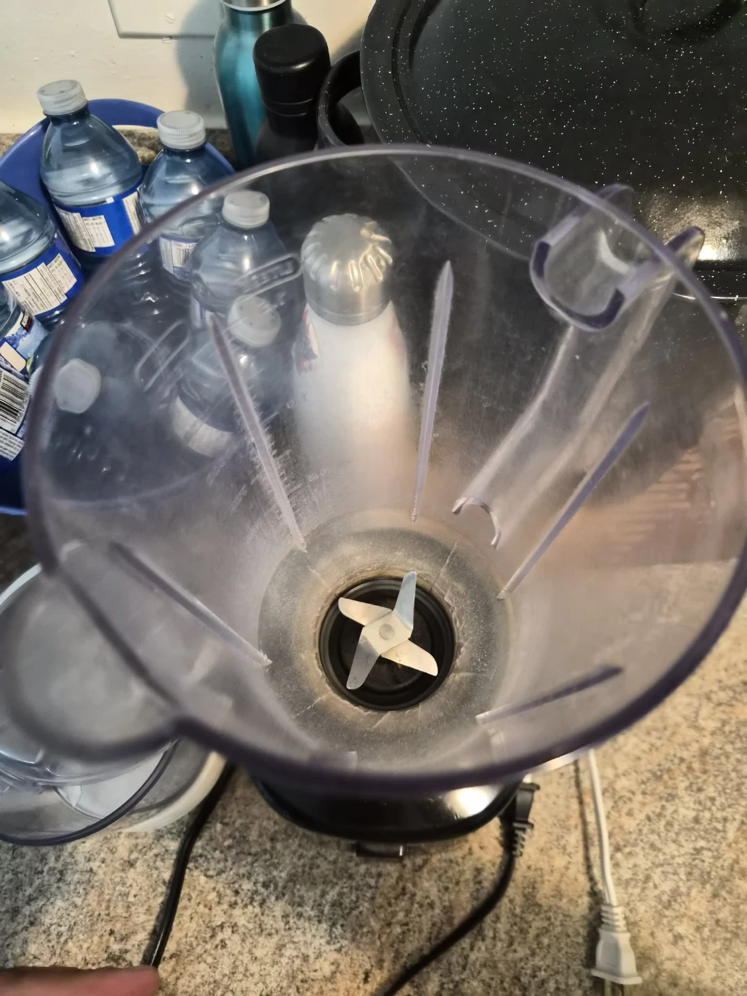 Black  Blender & White Food Processor - photo 2