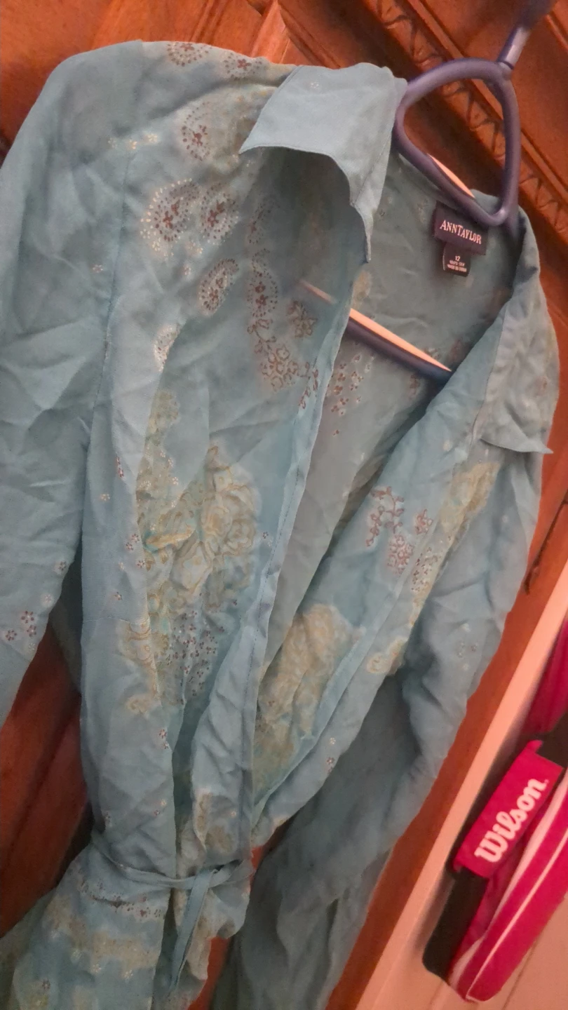 Ann Taylor Teal Paisley Print Silk Wrap Blouse Size 12 - photo 3