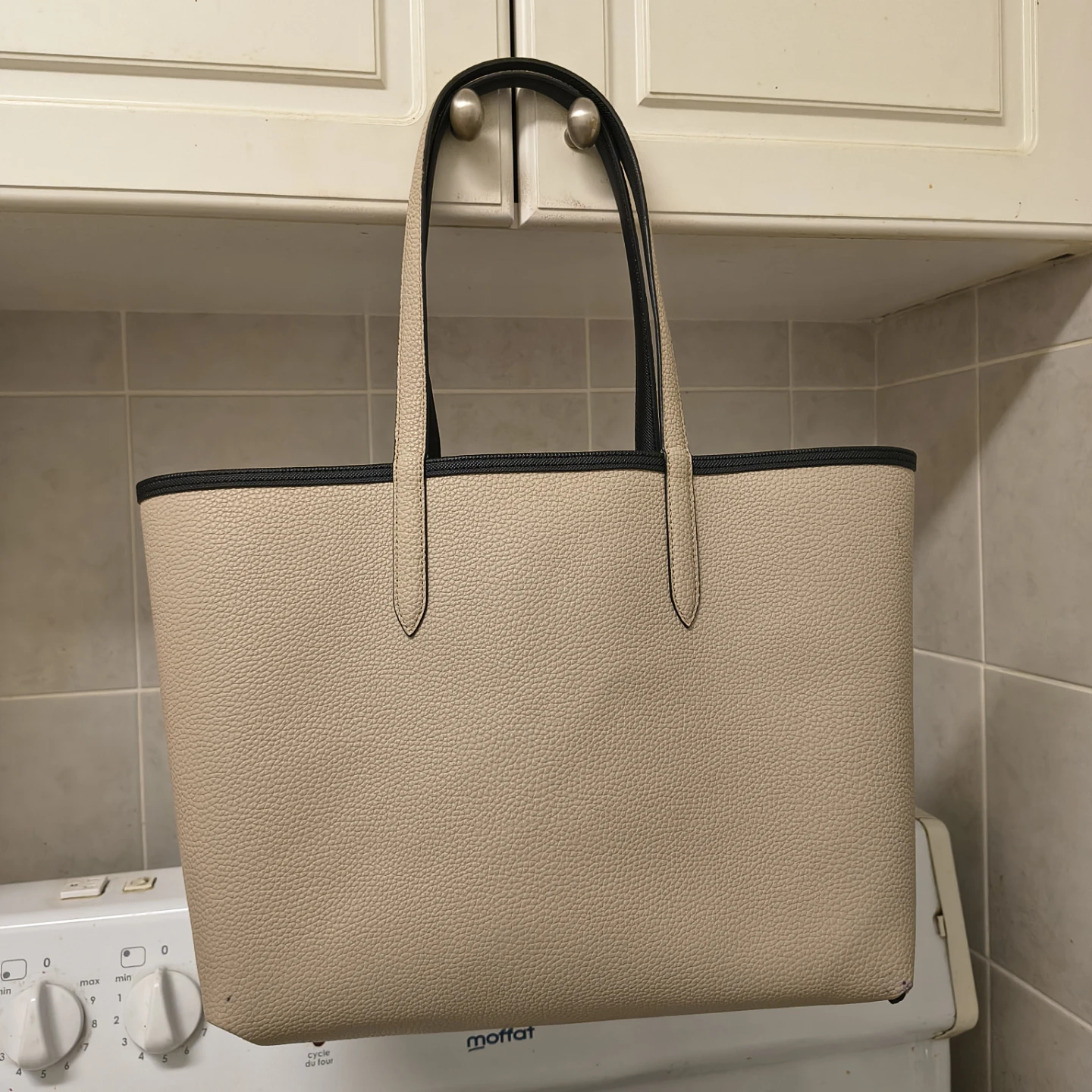 Lacoste Tote Bag Reversible to Black - photo 4