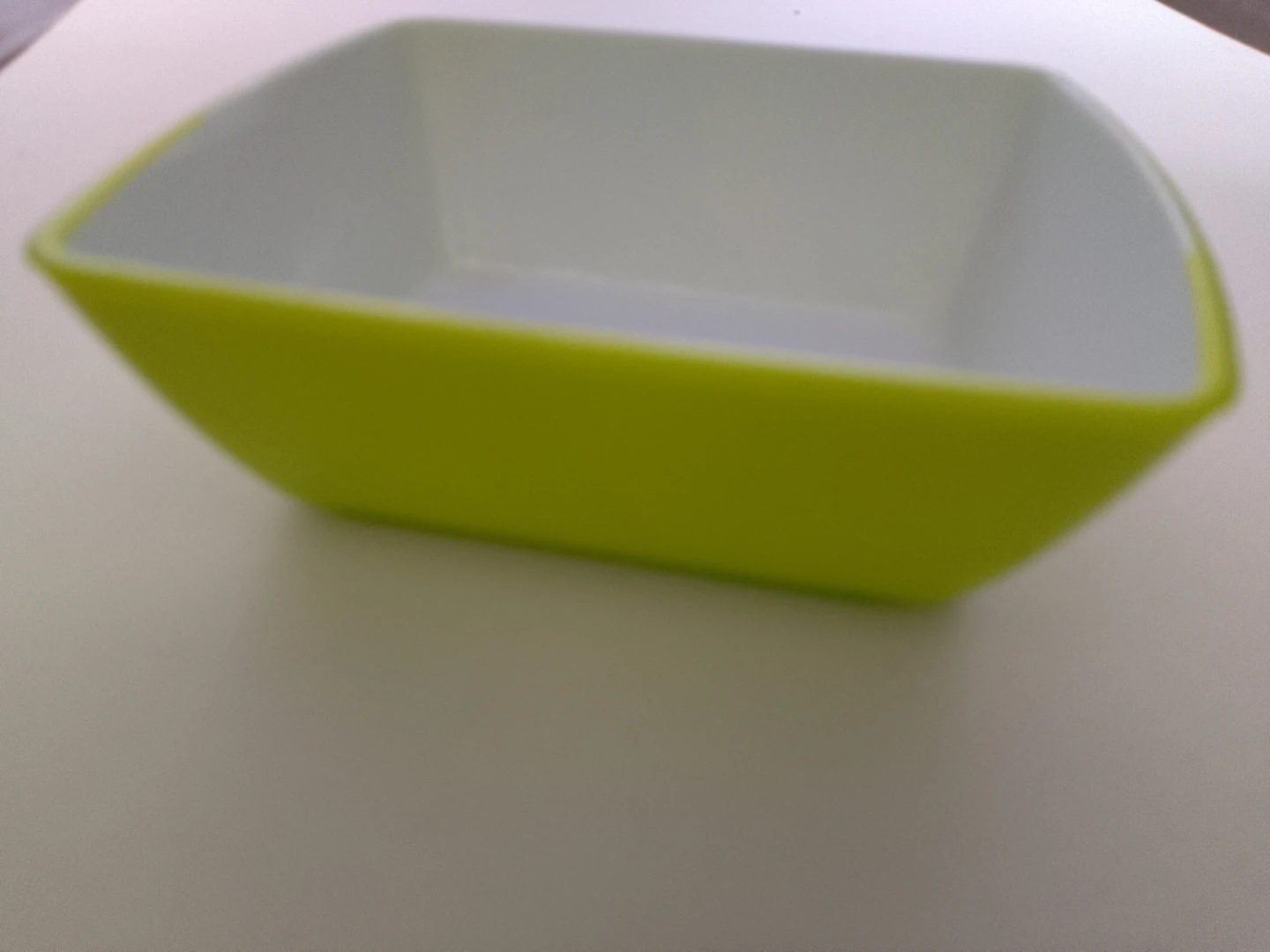 A Small Green Rectangular Bowl ⚽