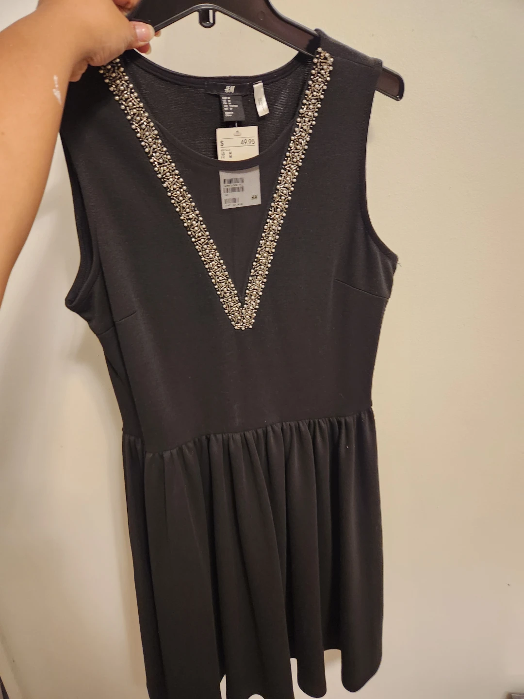 Black Embellished H&M Sleeveless Dress ⚽