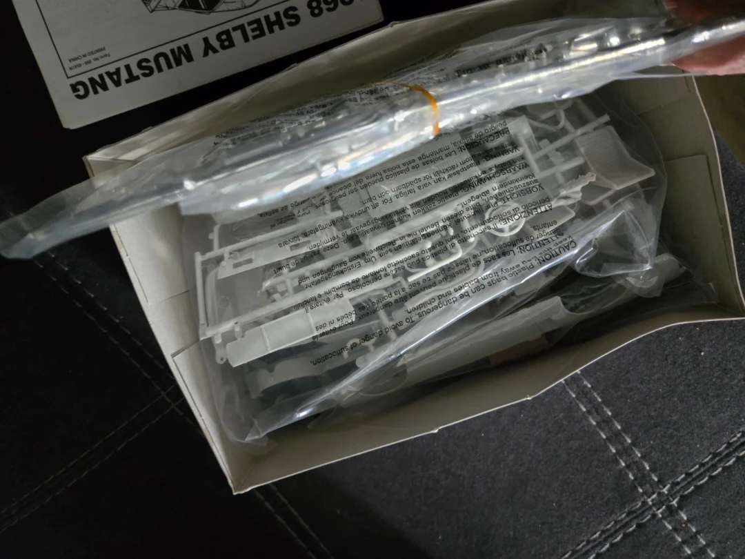 AMT 1968 Ford Shelby GT-500 Model Car Kit - photo 5