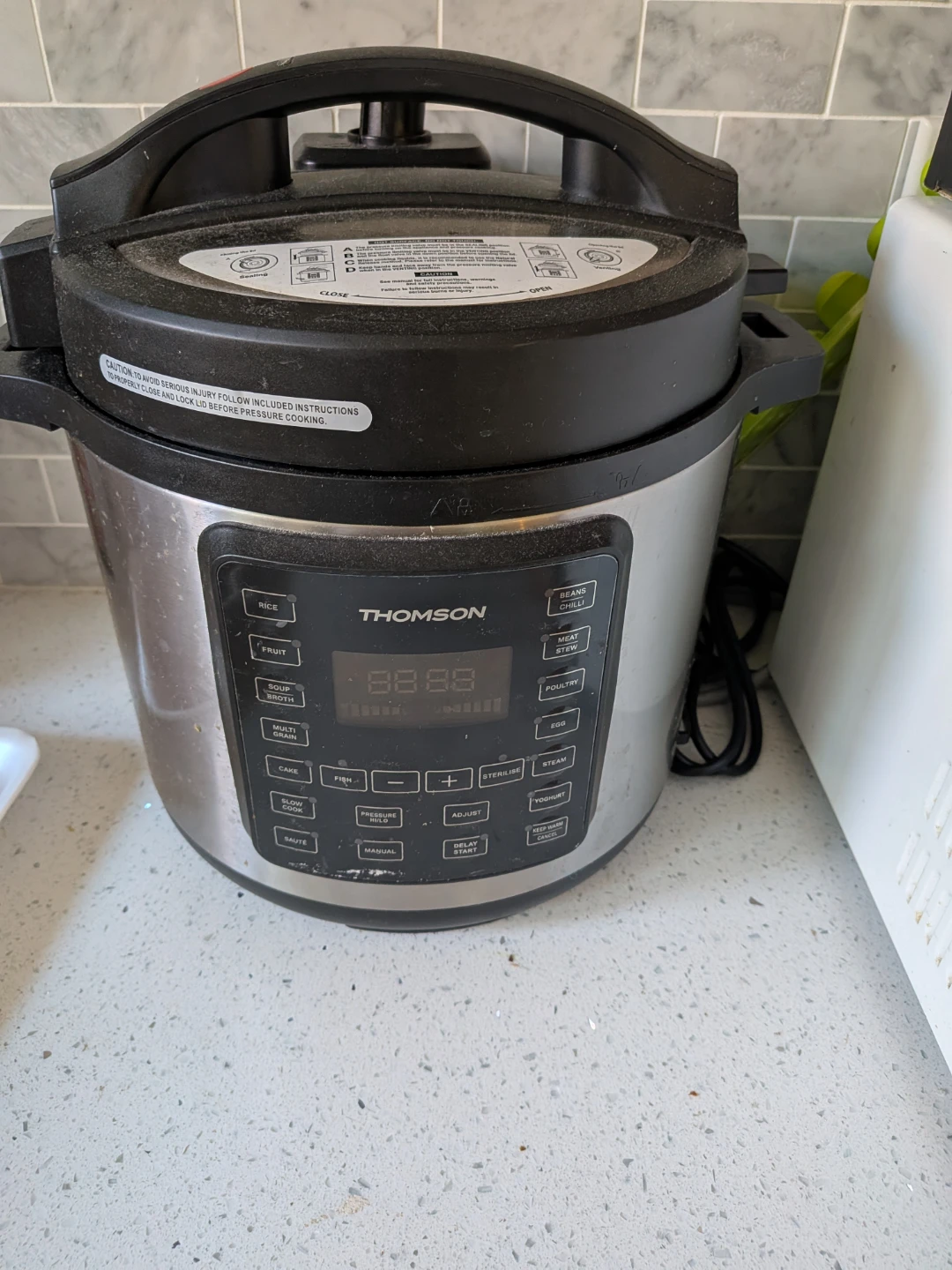 Thomson instant pot style pressure cooker