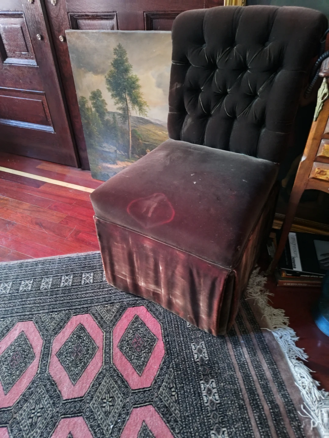 Vintage Velvet Tufted Accent Chair