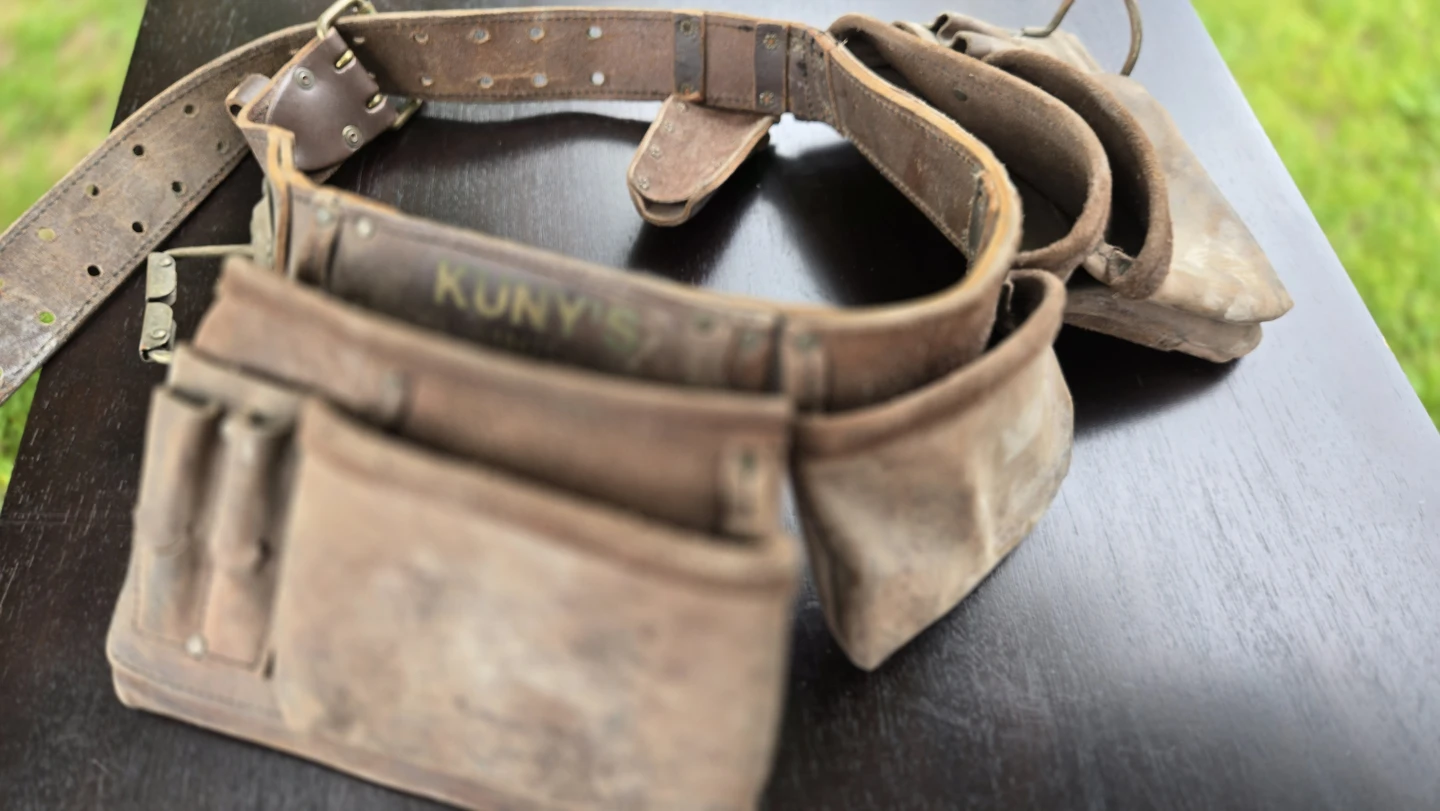 Kuny's Leather Tool Belt