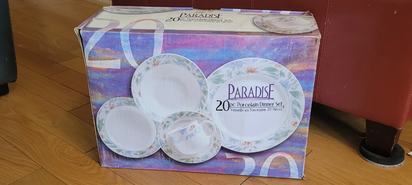Porcelain Dinner Set