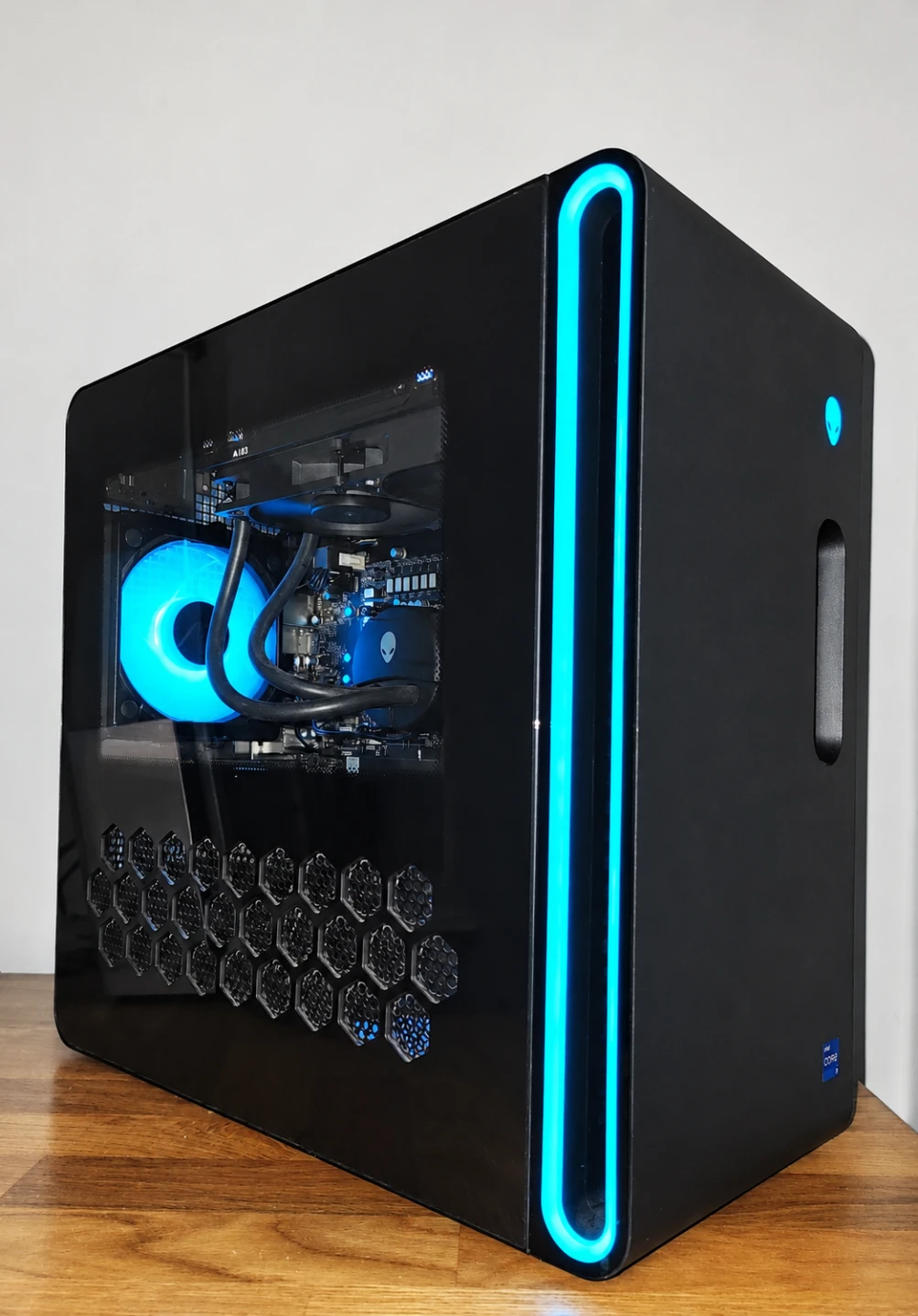 Gaming PC Computer with RTX 4060 TI GPU + I7-14700F CPU