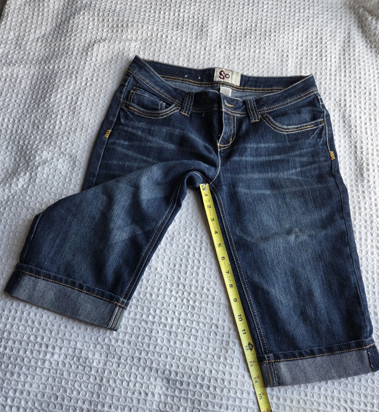 SO Blue Denim Capris Size 7 5-Pocket Medium Wash Stretch - photo 4