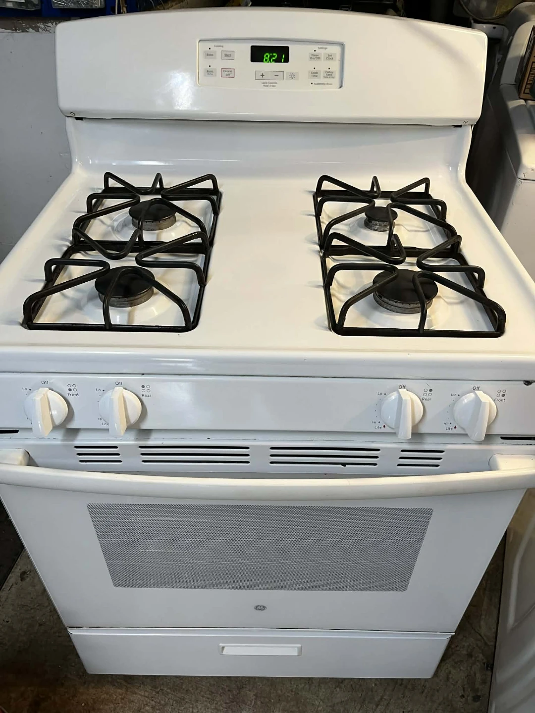 White GE Gas Range