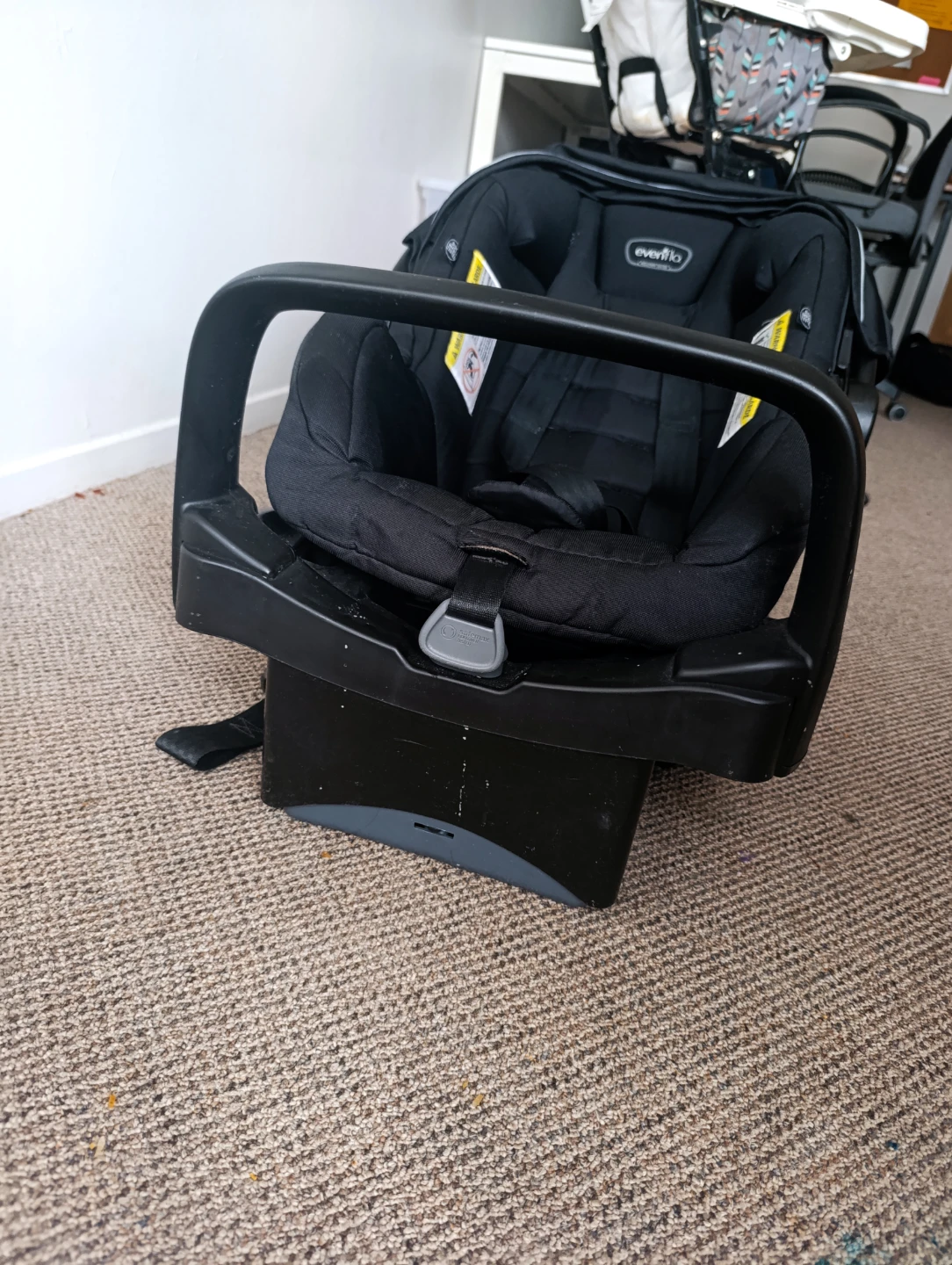 Evenflo Infant Car Seat with Base