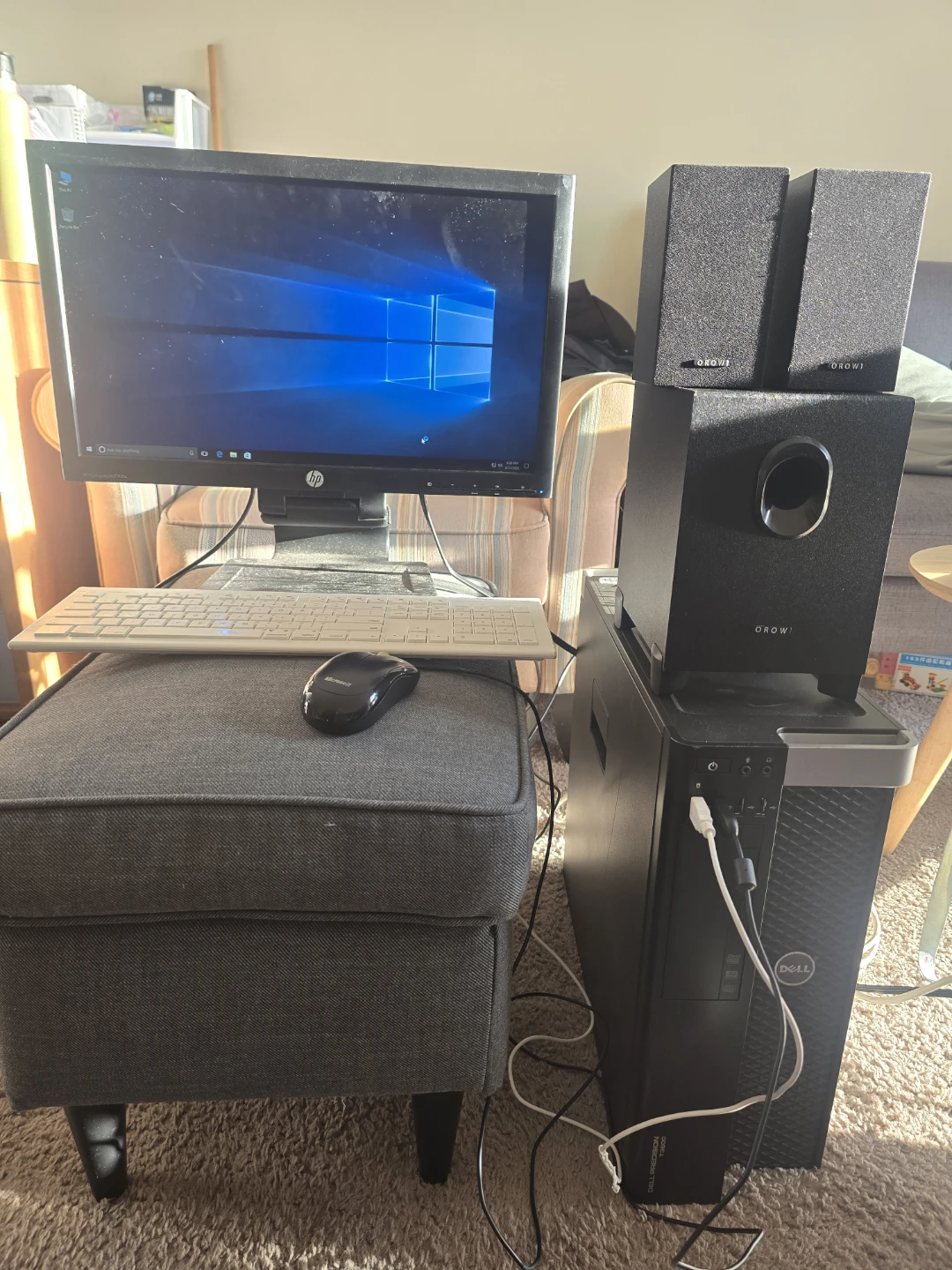 Dell Precision T3600 Workstation + Monitor + Accessories - photo 3
