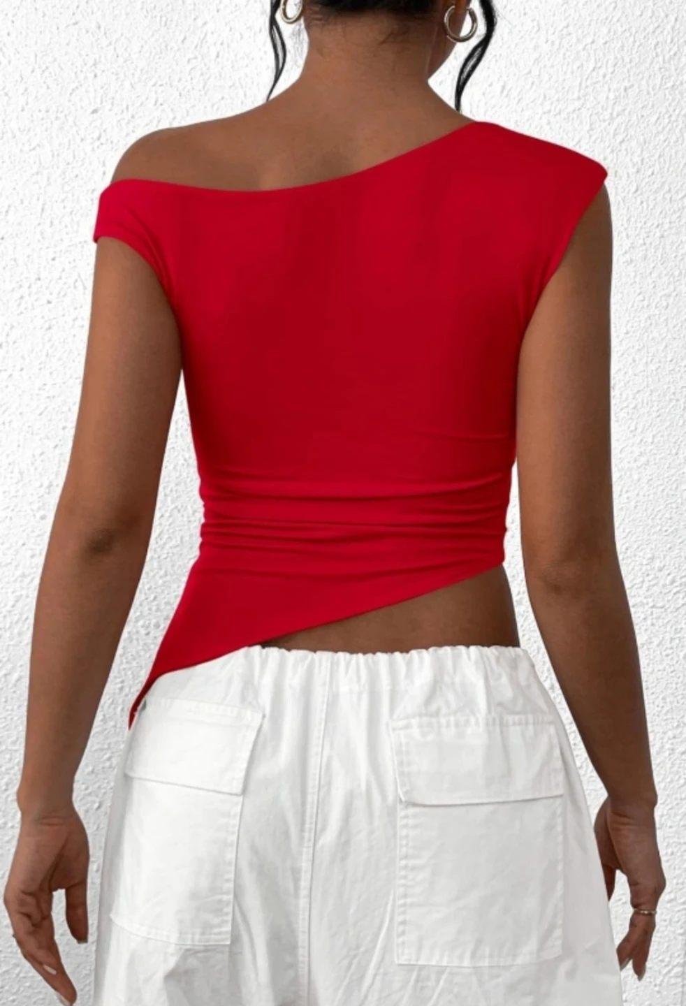 BNWT PRETTYGARDEN Women's Red One Shoulder Ruched Tank Top - photo 5