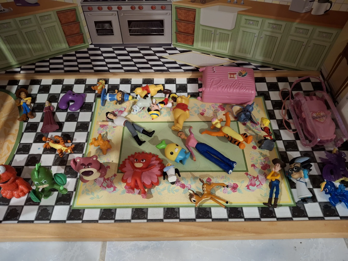 Disney Princess Dollhouse with  Figures and Accessories - photo 5