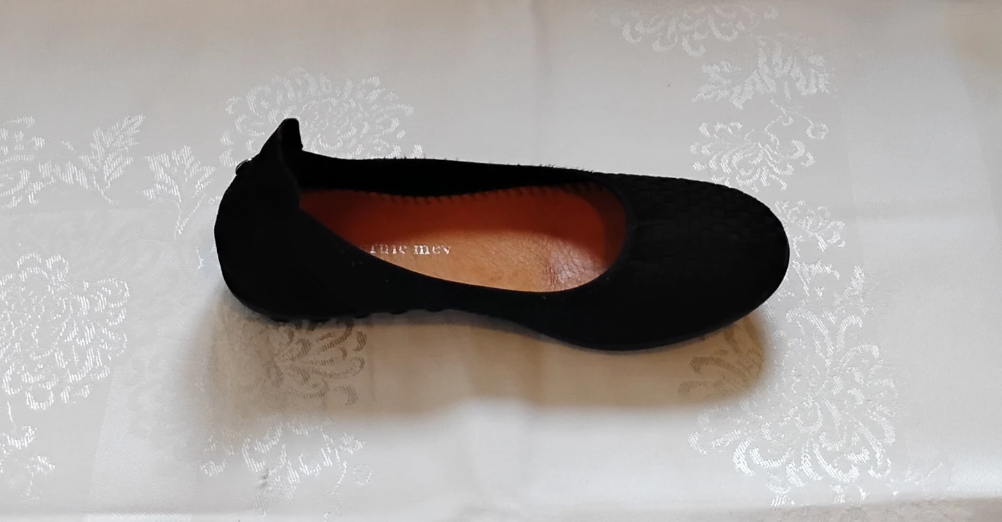 Ladies Black Bernie Mev Slip On Shoes - photo 2