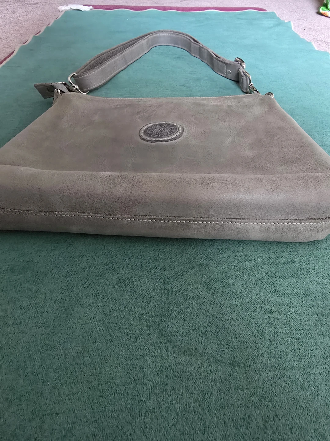 Roots Grey Leather Shoulder Bag - photo 3