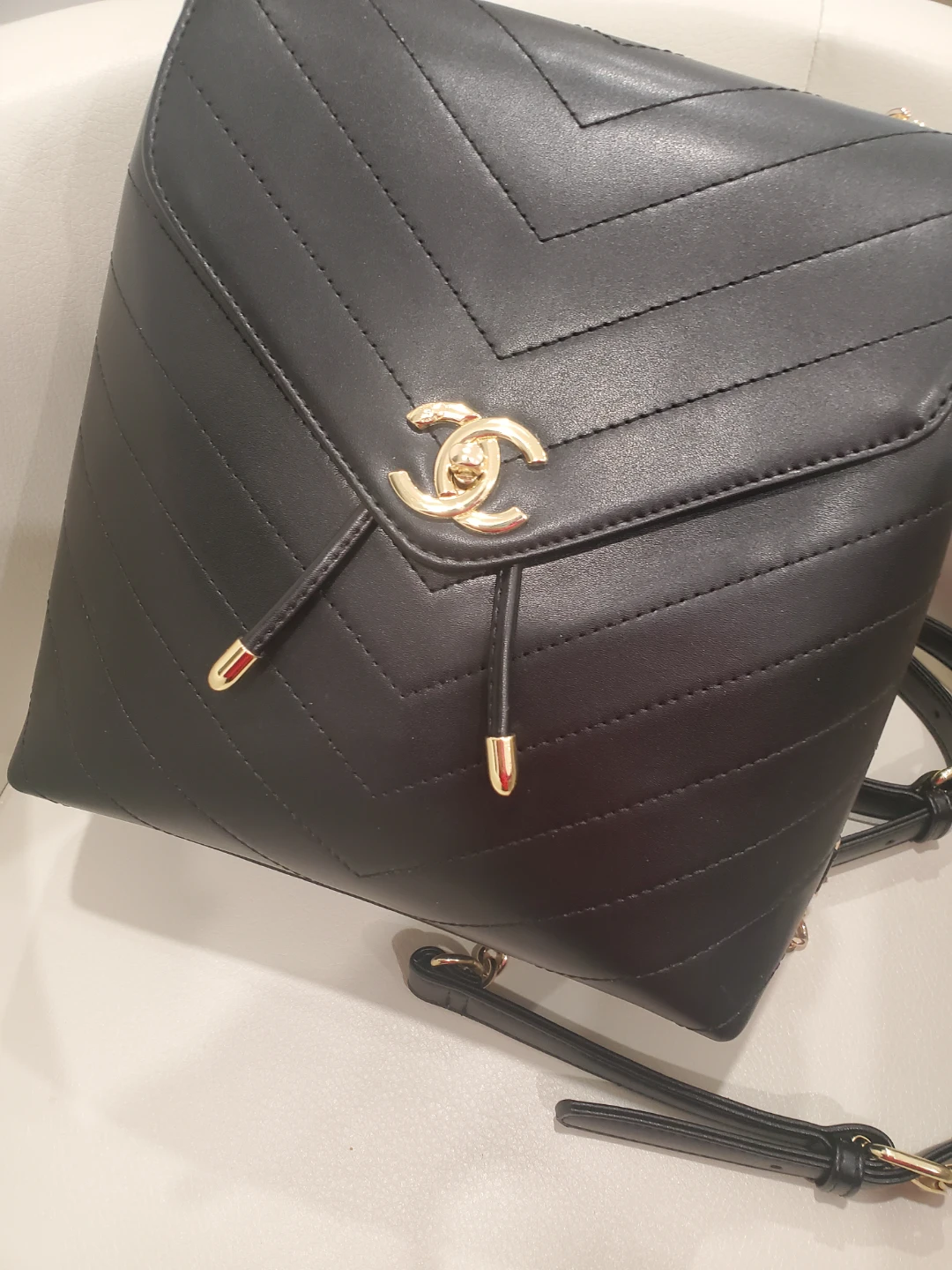 Black Chevron Quilted Backpack - photo 2