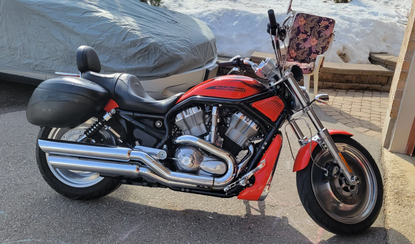 2004 Harley-Davidson V-Rod Motorcycle - photo 4