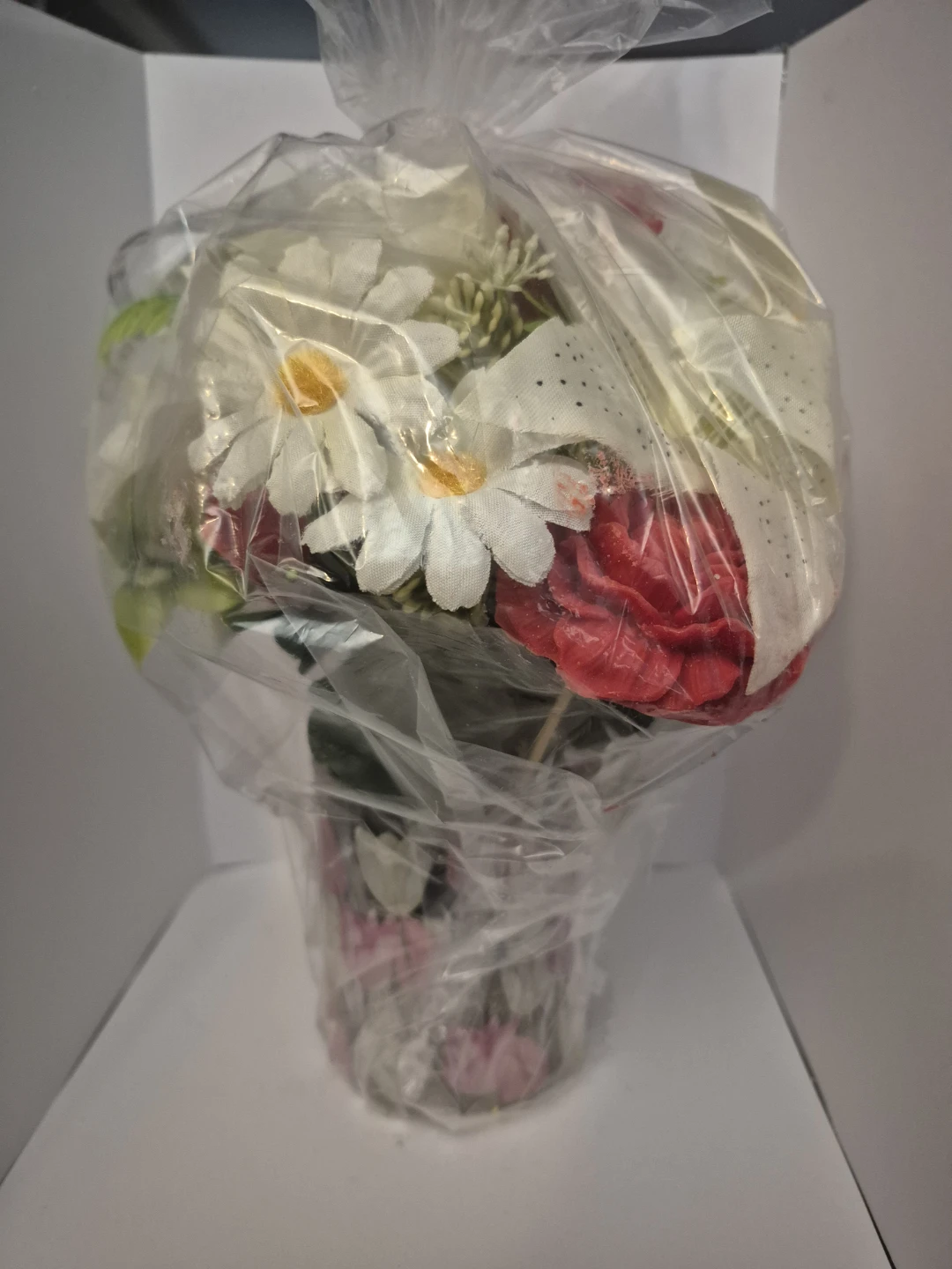 Artificial Flower Bouquet in Decorative Vase - photo 2
