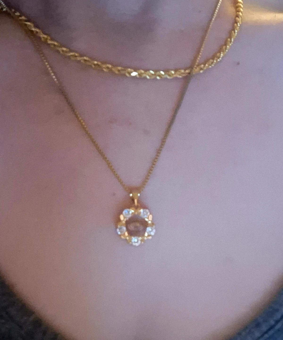 Gold Tone Pendant Necklace with Rhinestones - photo 2