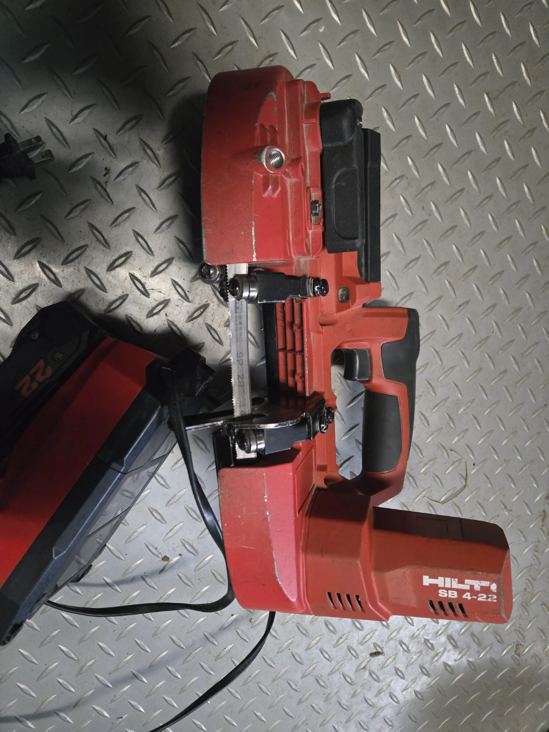 Hilti SB 4-22 Cordless Band Saw